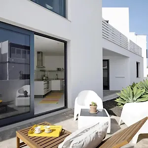 Casa Anclada En Arrieta Spain